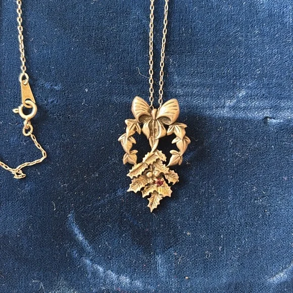 Vintage 1982 Sterling silver Franklin Mint “The Love So True” Ruby Bow Pendant - Picture 2 of 11